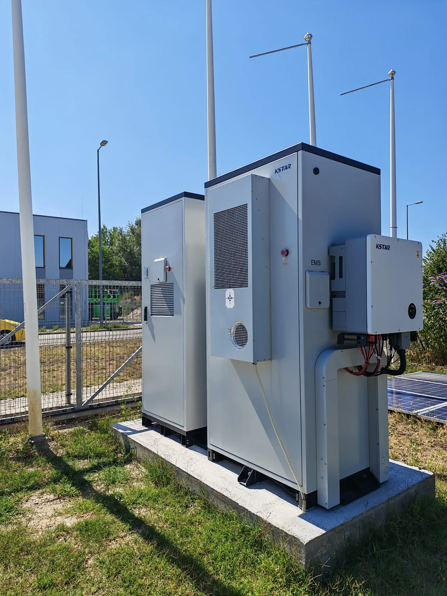 KSTAR kültéri ipari energiatároló szekrények