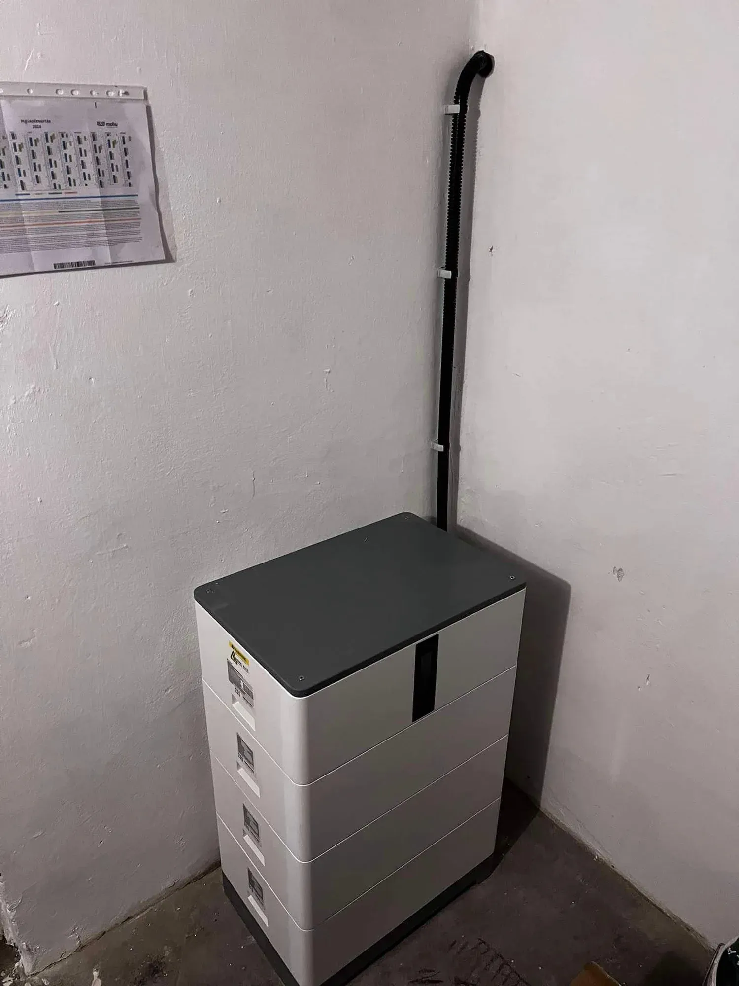 Megvalósult lakossági akkumulátoros energiatároló
